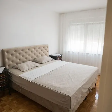 Apartman Naomi Mostar Exterior photo