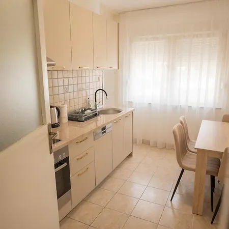 Apartman Naomi Mostar Exterior photo